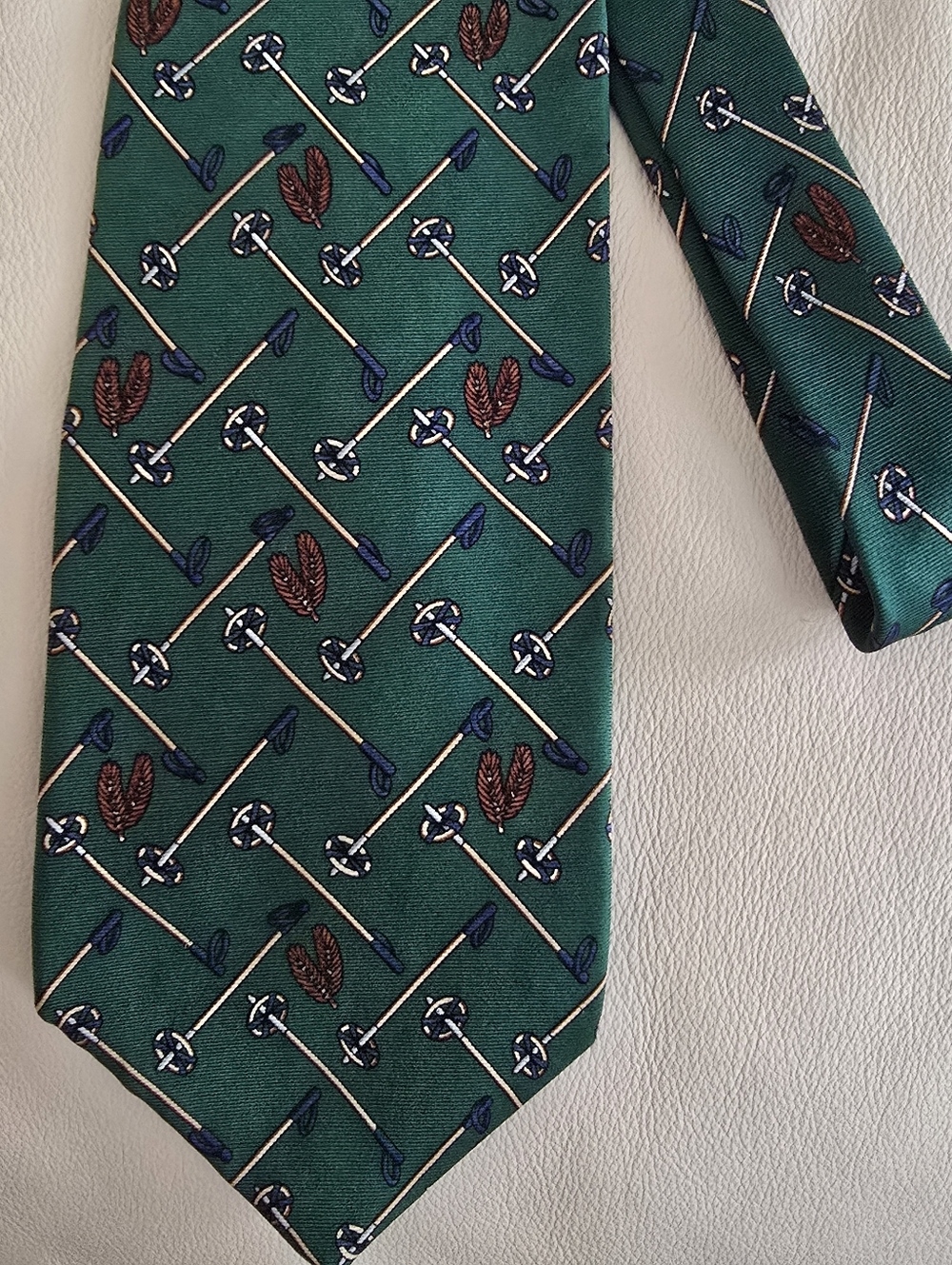 Gap Premium Winter Sports Skiing Men's Green Silk Necktie Tie